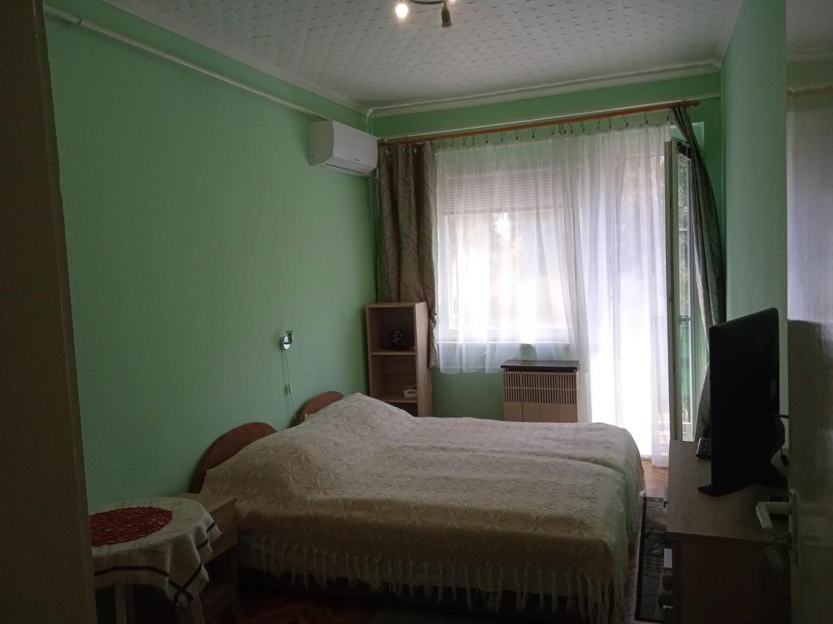Balaton-Lak Apartmanhaz 시오포크 외부 사진